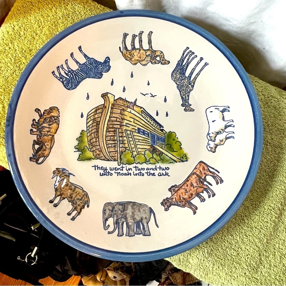 LOUISVILLE STONEWARE ART POTTERY Vintage NOAH'S ARK PLATE 11”  ROUND  Made in KY